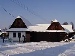 Kunčina, lid stavení 2.jpg