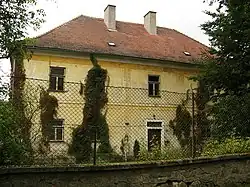 Budova fary v Kunžaku (2014)