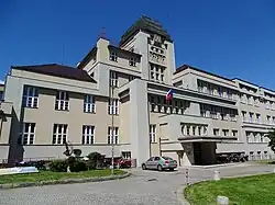 Kutná Hora-Hlouška, Masarykova, průmyslová škola (06).jpg