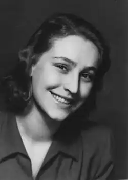 Květa Homolová v den svatby (14. února 1948)