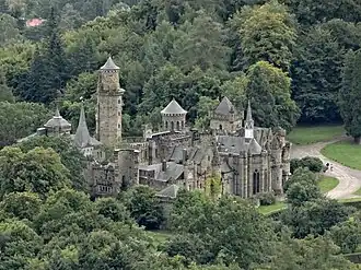 Romantická zřícenina Löwenburg