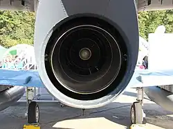 Výstupní tryska motoru Williams FJ44-4M letounu L-39NG