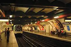 Nástupiště na stanici