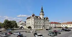 Nová radnice z 19. století v Laa