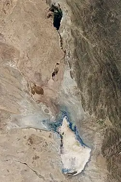 Satelitní snímek jezera, leden 2016