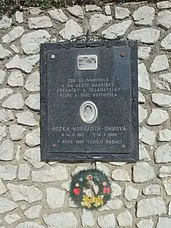Pamětní deska Rózky Horákové v Lanžhotě