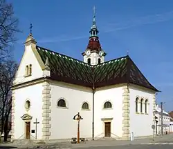 pohled na kostel od jihu