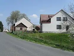 Příjezd od Červených Janovic