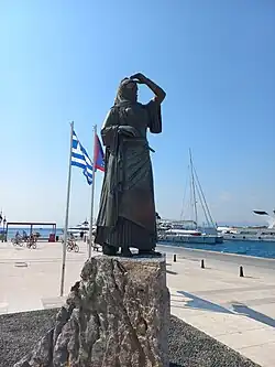 Socha Laskariny Bubuliny na ostrově Spetses