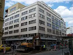 Bývalý dům Báňské a hutní společnosti (zachycen při rekonstrukci ulice)