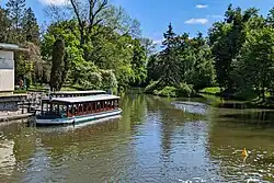 Zámecká Dyje pod maurskou vodárnou