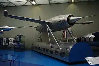 Leduc 016 vystavovaný jako Leduc 010-03, Musée de l'Air et de l'Espace, Paříž Le Bourget, Francie