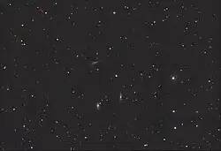 Amatérský snímek trojice ve Lvu