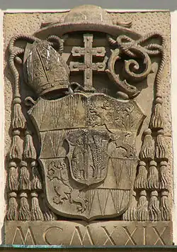 Osobní znak na Dolním náměstí v Olomouci