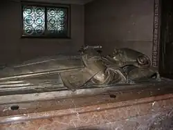 Sarkofág arcibiskupa Leopolda Prečana v kryptě kostela sv. Cyrila a Metoděje