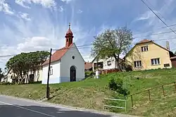 kaplička v Lesoňovicích