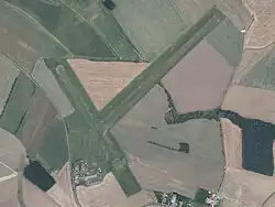 Letecký pohled na letiště Chomutov