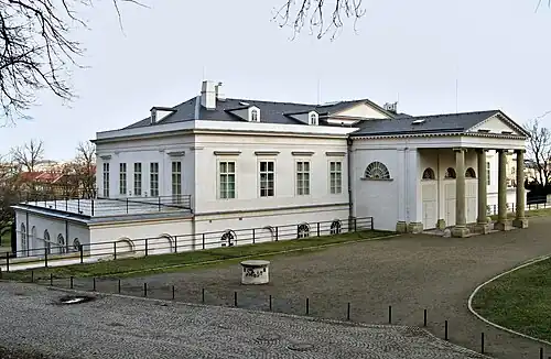 Letohrádek Kinských