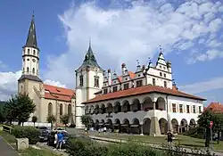 Radnice a kostel svatého Jakuba