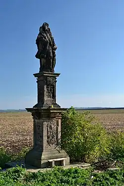 Libědice - socha svatého Jana Nepomuckého.jpg