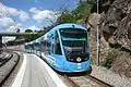Čtyřčlánková tramvaj A36 na lince Lidingöbanan
