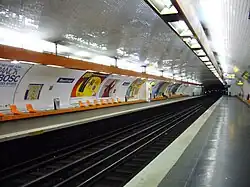 Nástupiště na stanici