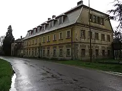 Lindava, škola čp.210.jpg