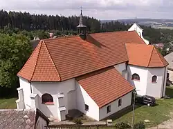 Farní kostel svatého Víta, souřadnice: 49°36′49,02″ s. š., 15°24′44,48″ v. d.