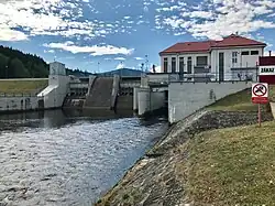 Hráz Lipna II v roce 2017