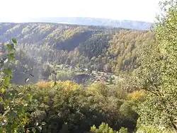 Údolí pod hradem Litice