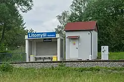 Přístřešek v zastávce