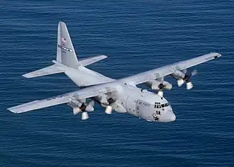 Americký C-130E