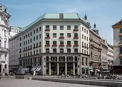 obchodní dům Goldman a Salatsch (Looshaus) na Michalském náměstí ve Vídni, 1911