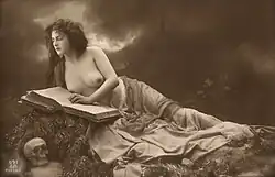 Žena (A M Patent 091), asi 1900