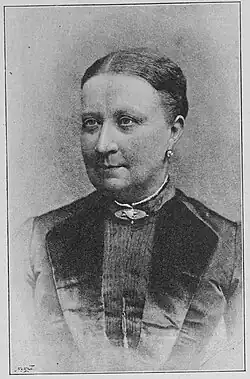 Louisa Olivová, 1890