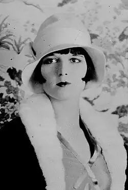 Louise Brooks, 1927