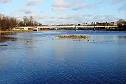 řeka ve Velikých Lukách