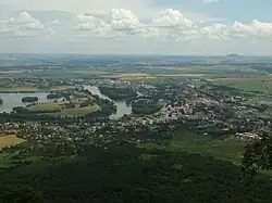 Lovosice a Labe z vrchu Lovoš