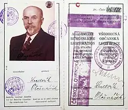 Dvě úvodní stránky ze všeobecné protektorátní legitimace (1939–1945)