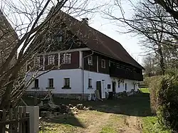 Luhov, usedlost čp.19.jpg