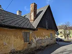 Mýto - usedlost E (če.) 154 na rohu Náměstí a Úzké ulice (stav únor 2023) (2).jpg