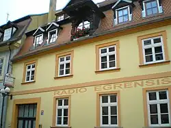 Měšťanský dům, Dlouhá 42-10, Cheb.JPG