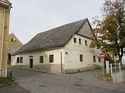 Měšťanský dům č.67, Žlutice.jpg