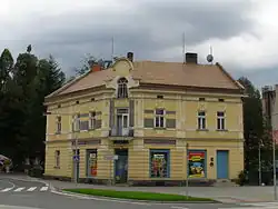 Měšťanský dům (Velké Karlovice), Velké Karlovice 451.JPG