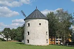 Město Libavá, větrný mlýn (2019-08-15; 03).jpg