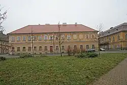 Městský dům (Josefov), nám. Boženy Němcové 64.JPG