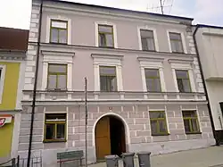 Městský dům - Náměstí Republiky 59 (Nové Hrady).JPG