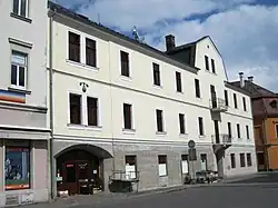 Městský_dům_-_býv._hotel_Hruška_(Bruntál).JPG