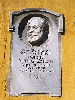 Pamětní deska Dr. Adolfa Lorenze Vidnava