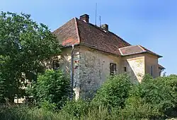 Mšené-lázně, Ječovice, presbytery.jpg